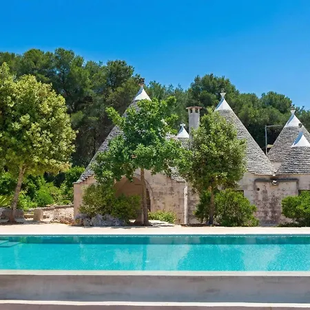 Trulli Della Tranquillita * Ostuni