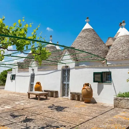 Trulli Della Tranquillita * Ostuni