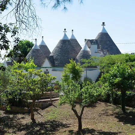 بيت للعطل Trulli Della Tranquillita أوستوني